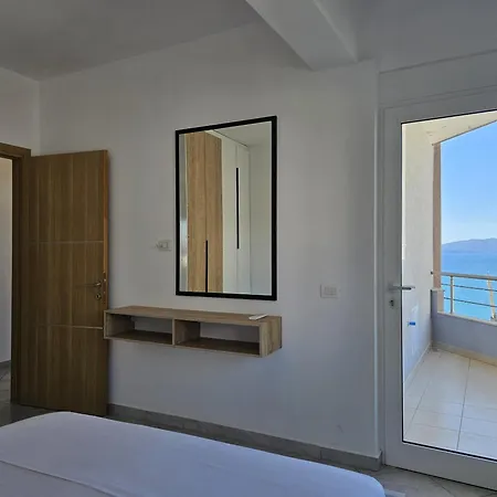 Roman Apartment Appartement *