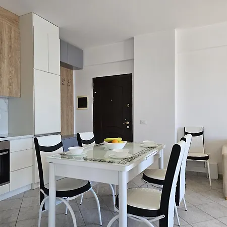 Roman Apartment Apartamento Sarandë