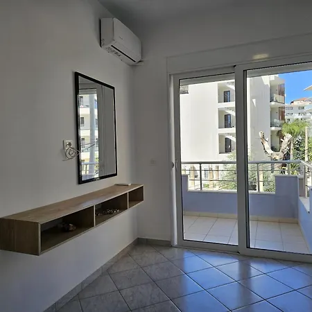 Roman Apartment